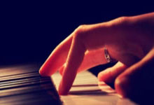 开云体育中国-骑士五连败夜惊现时尚救赎！沙浩寇儿风暴席卷更衣室