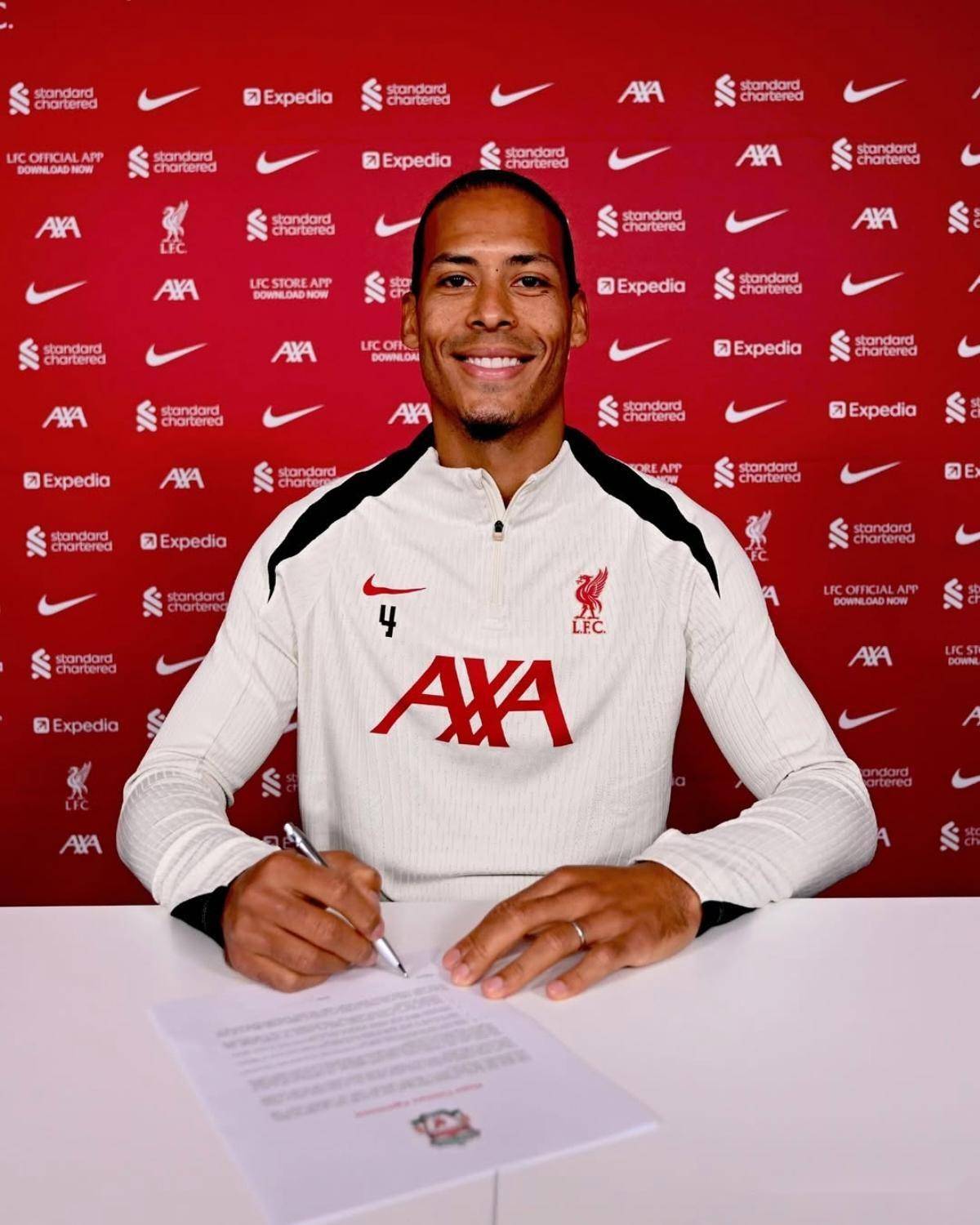 利物浦不敌拜仁慕尼黑,范戴克防守失误的简单介绍 利物浦不敌拜仁慕尼黑,范戴克防守失误的简单介绍