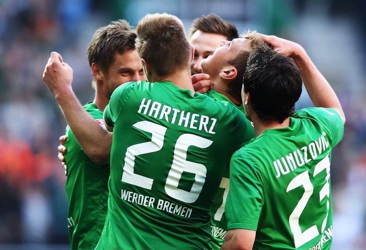 沃尔夫斯堡力克对手,赢得宝贵分 沃尔夫斯堡力克对手,赢得宝贵分