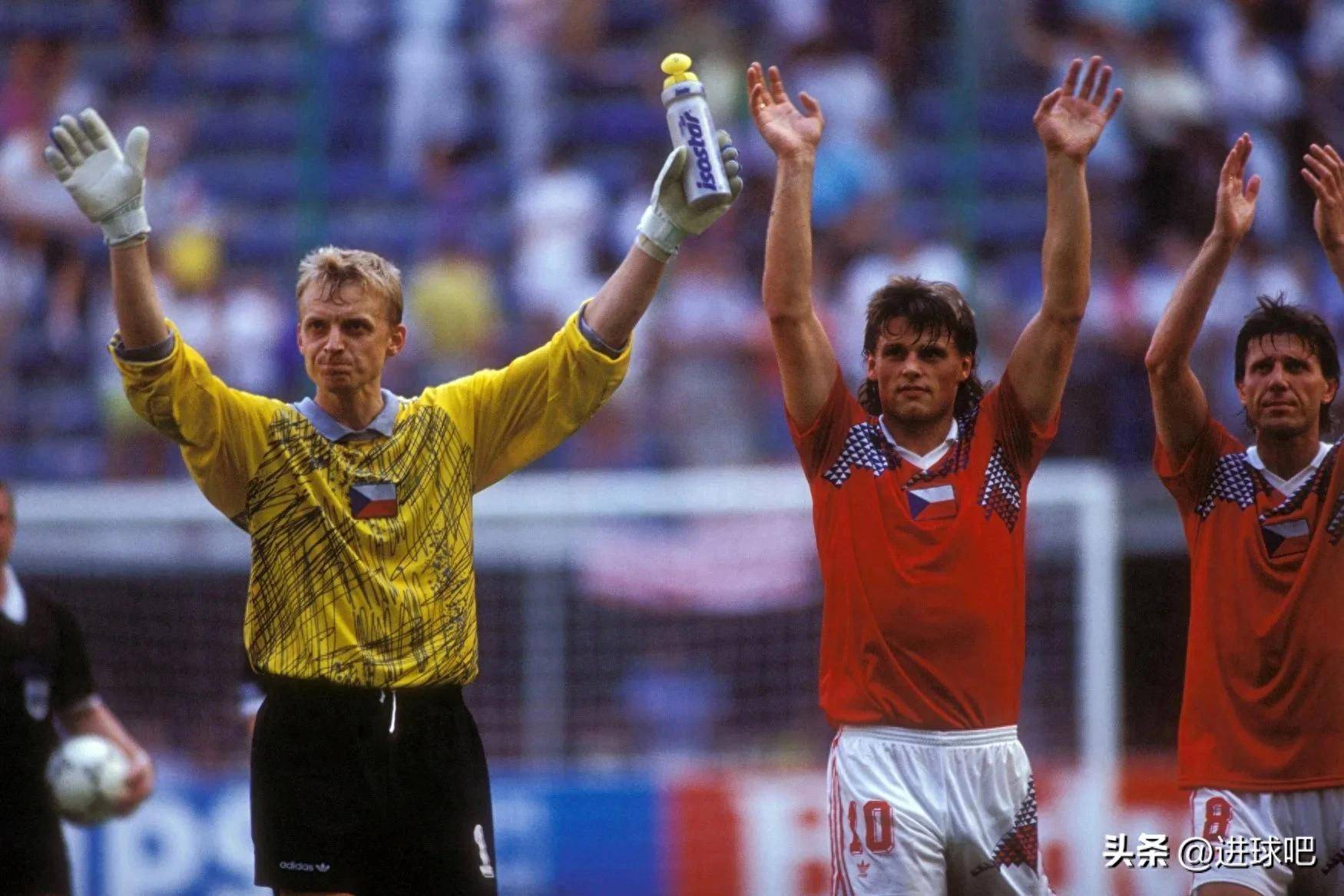 斯洛伐克队逆袭成功,挺进欧国联半决赛 斯洛伐克队逆袭成功,挺进欧国联半决赛