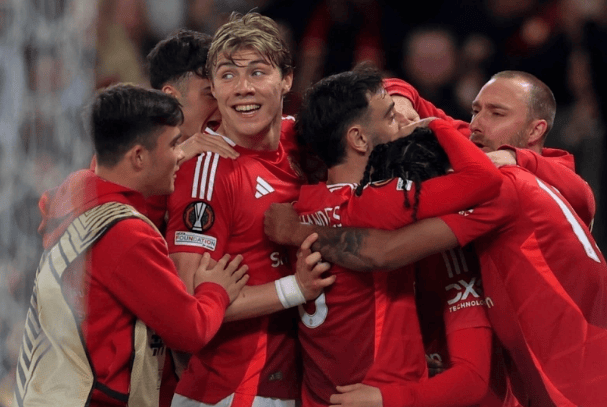 曼联不敌热刺，欧冠梦想再次破灭