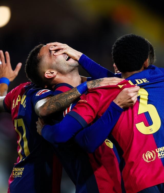 巴萨进攻火力全开,势不可挡的简单介绍 巴萨进攻火力全开,势不可挡的简单介绍