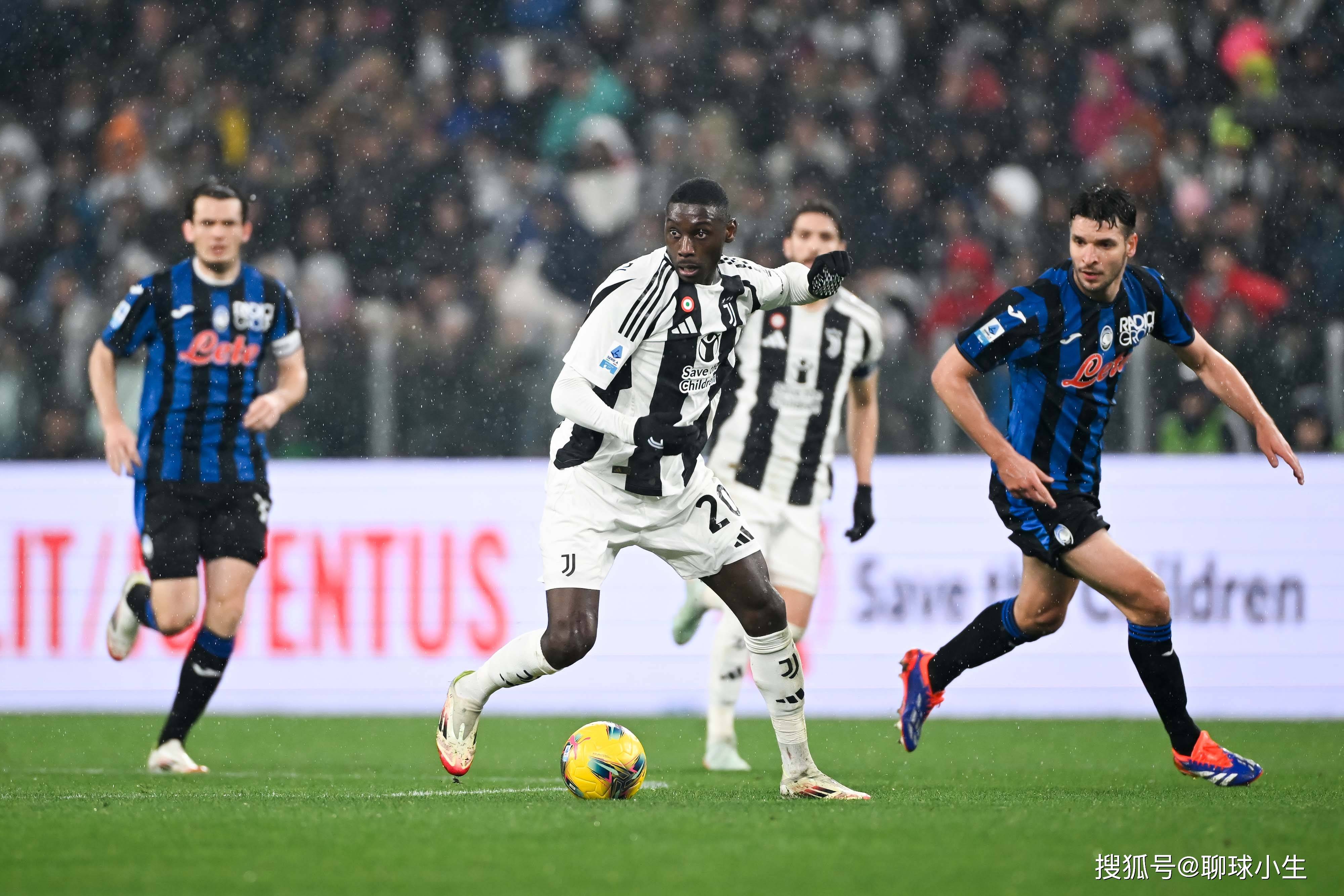 克罗托内客场惨遭尤文图斯屠杀 克罗托内客场惨遭尤文图斯屠杀