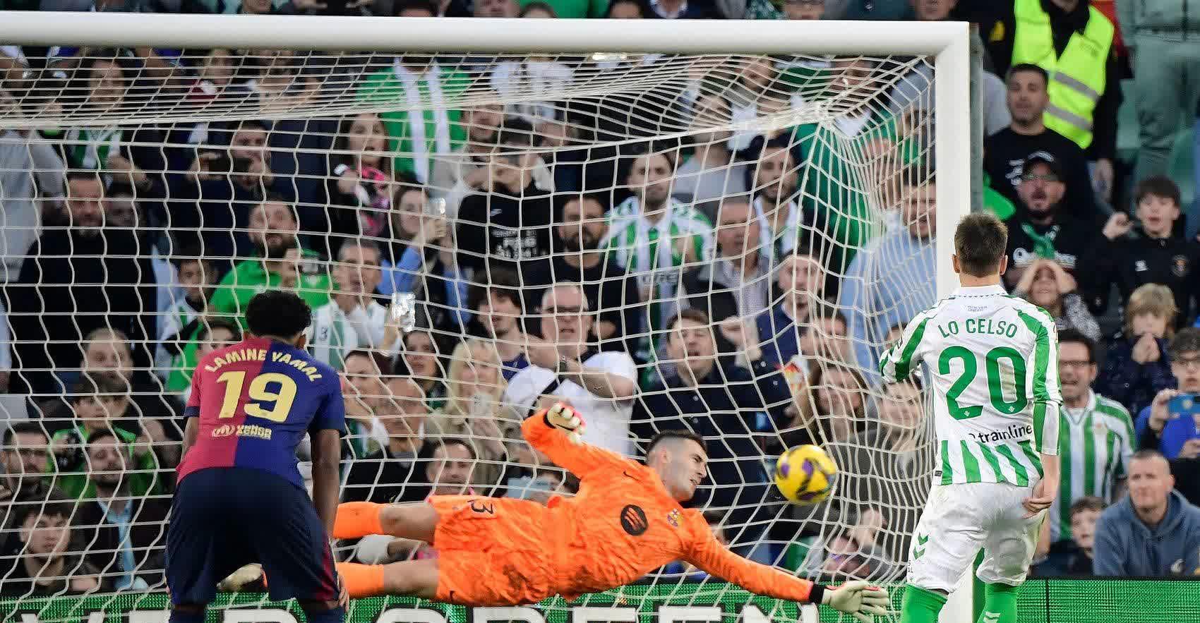 关于弗赖堡惜败！寻找下一场比赛的突破口的信息