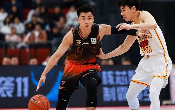 辽宁男篮面对球队挑战,稳定发挥士气高涨 辽宁男篮面对球队挑战,稳定发挥士气高涨