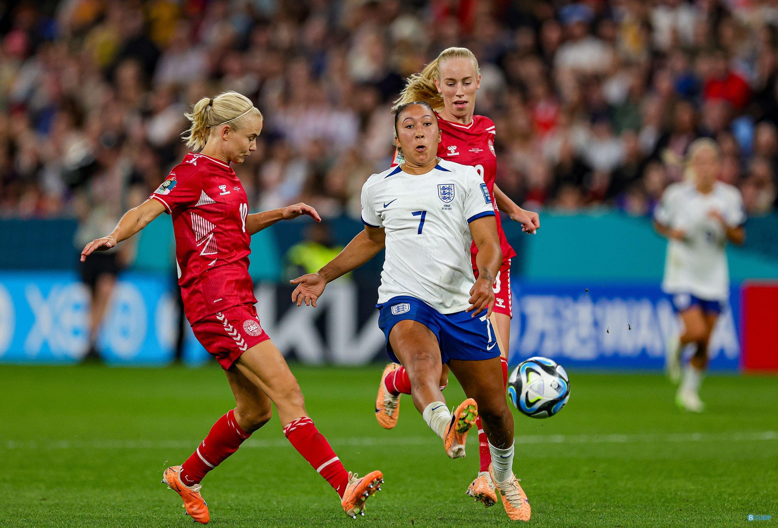 英格兰女足风云再起晋级决赛 英格兰女足风云再起晋级决赛