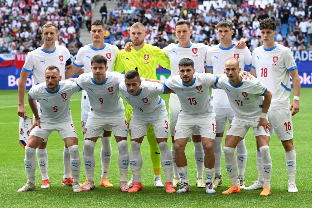 土耳其战胜阿尔巴尼亚,锁定欧锦赛名额 土耳其战胜阿尔巴尼亚,锁定欧锦赛名额