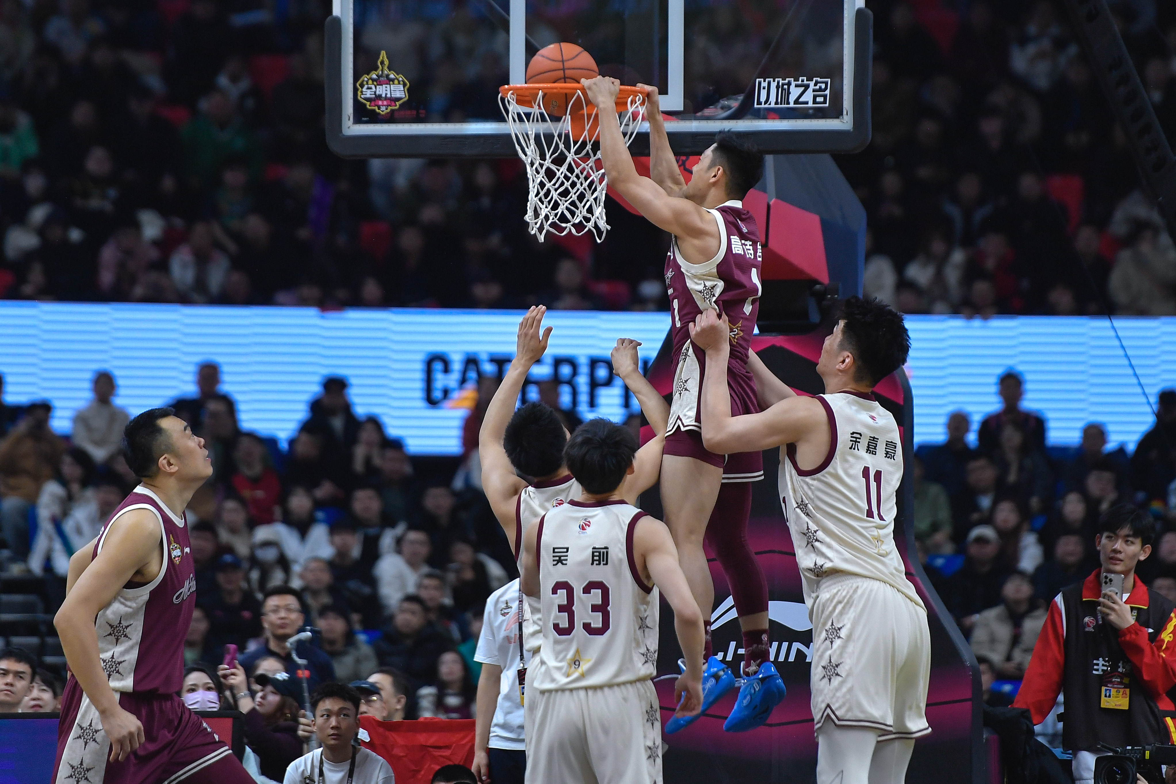 包含篮球精英热身赛落幕,备战紧张进行中的词条 包含篮球精英热身赛落幕,备战紧张进行中的词条