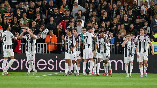 尤文图斯收官大胜,意甲榜首位置巩固 尤文图斯收官大胜,意甲榜首位置巩固