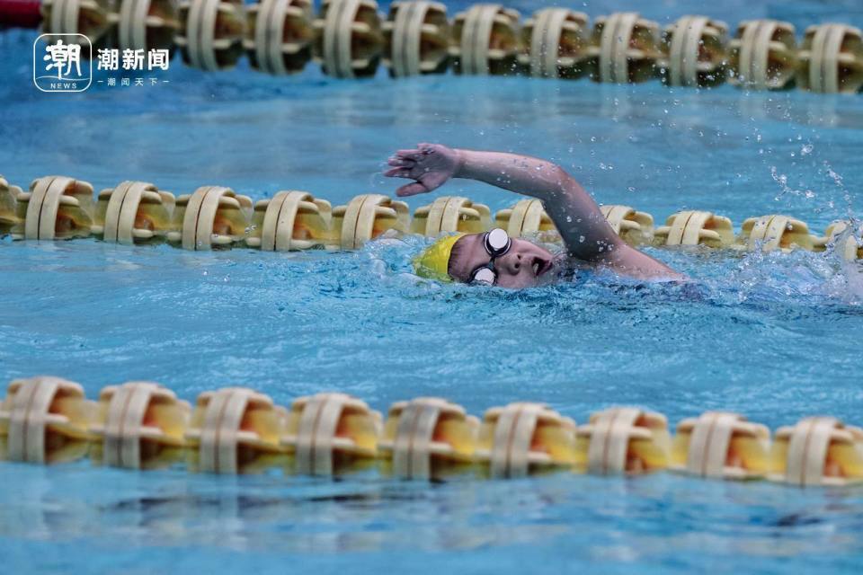 欧洲游泳冠军刷新世界纪录