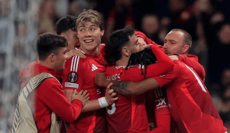 曼联实现逆转晋级欧洲顶级赛事