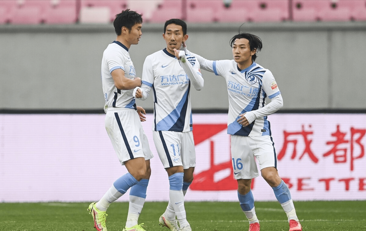 沙尔兹堡队球员状态回升，备战新赛季