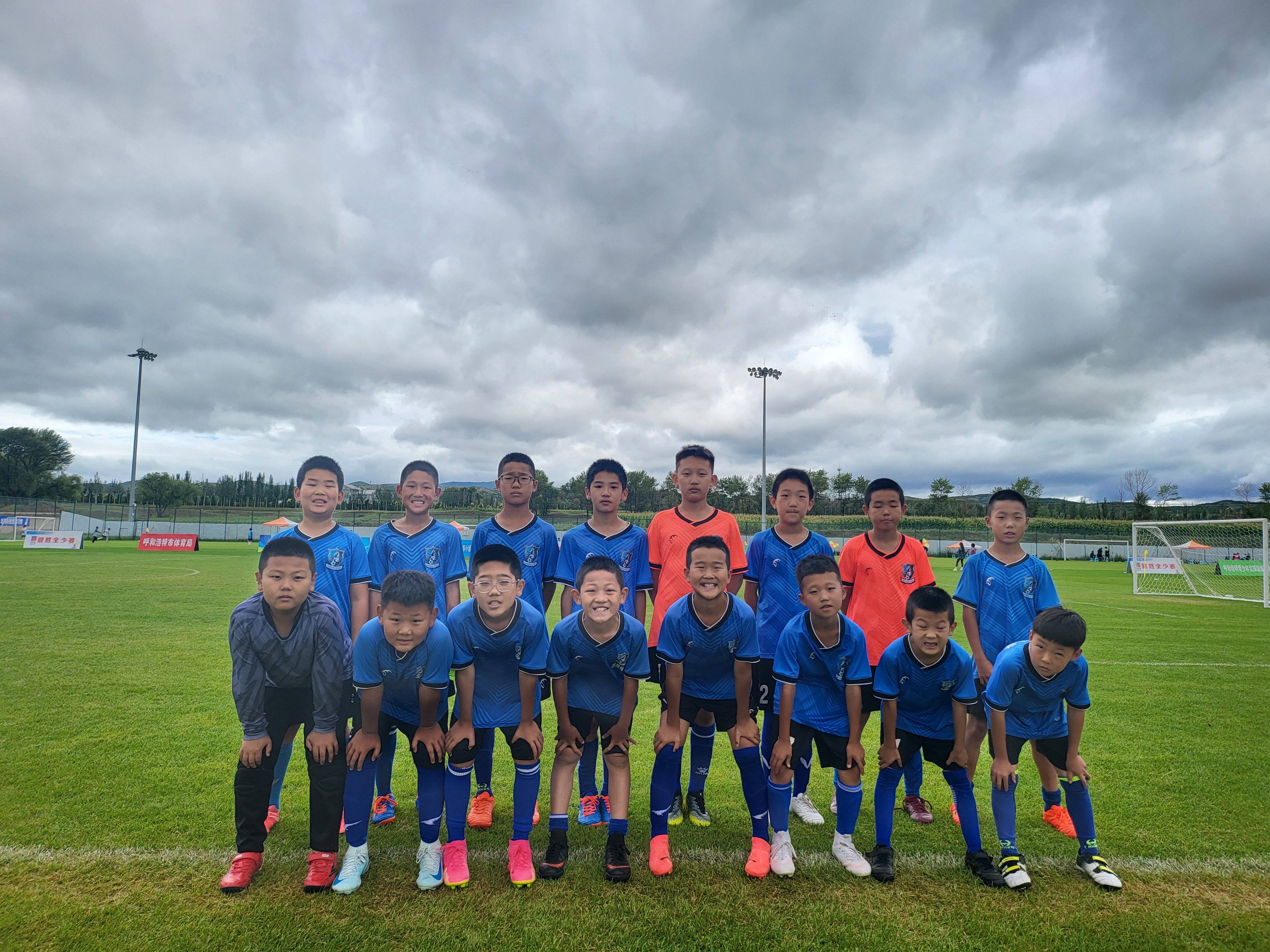 包含国内足球比赛激动人心,各队斗志昂扬的词条 包含国内足球比赛激动人心,各队斗志昂扬的词条