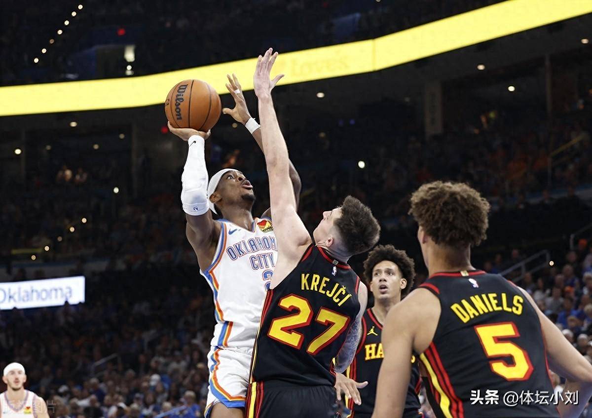 老鹰击败奇才，特雷杨狂砍分