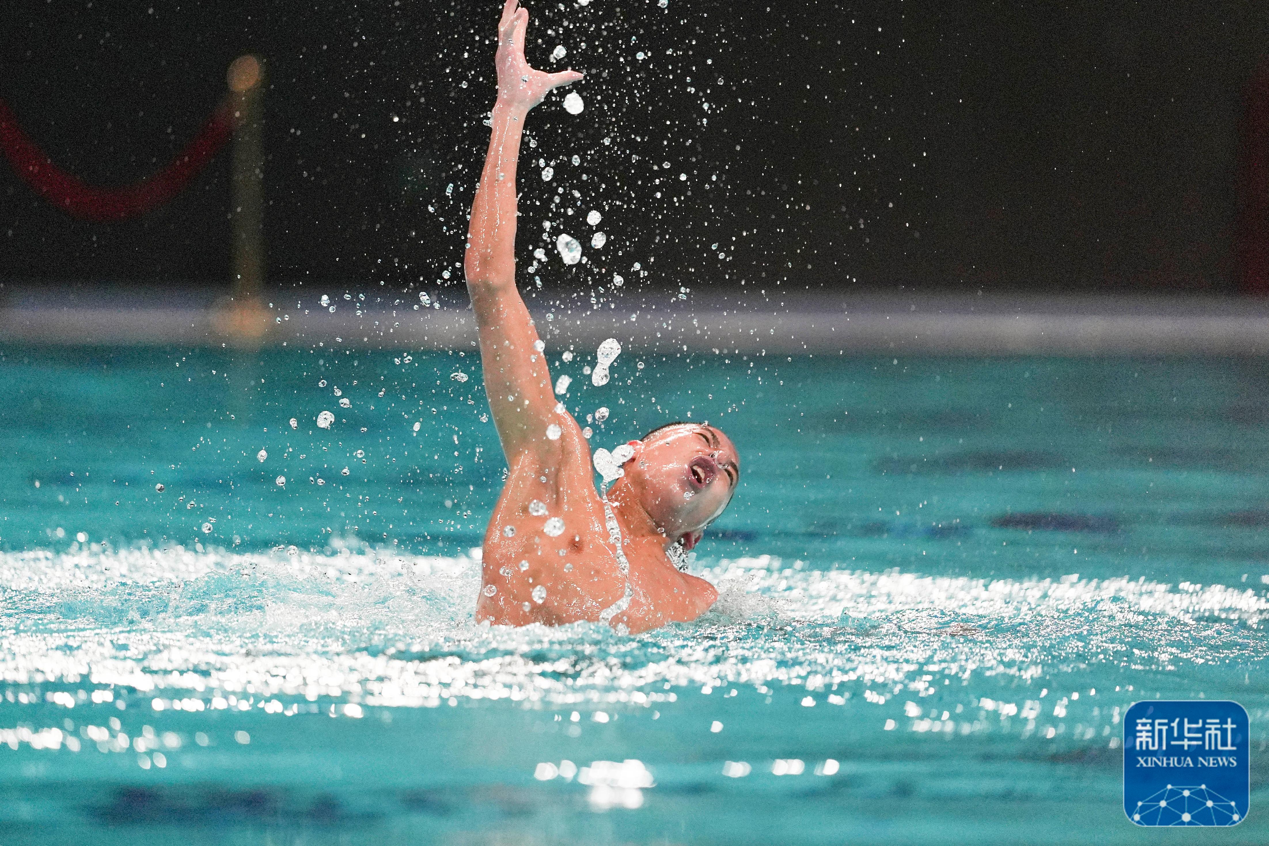 南非游泳选手勇夺金牌,创造佳绩 南非游泳选手勇夺金牌,创造佳绩