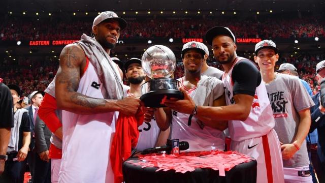 包含意大利篮球比赛后场外争议引人瞩目的词条