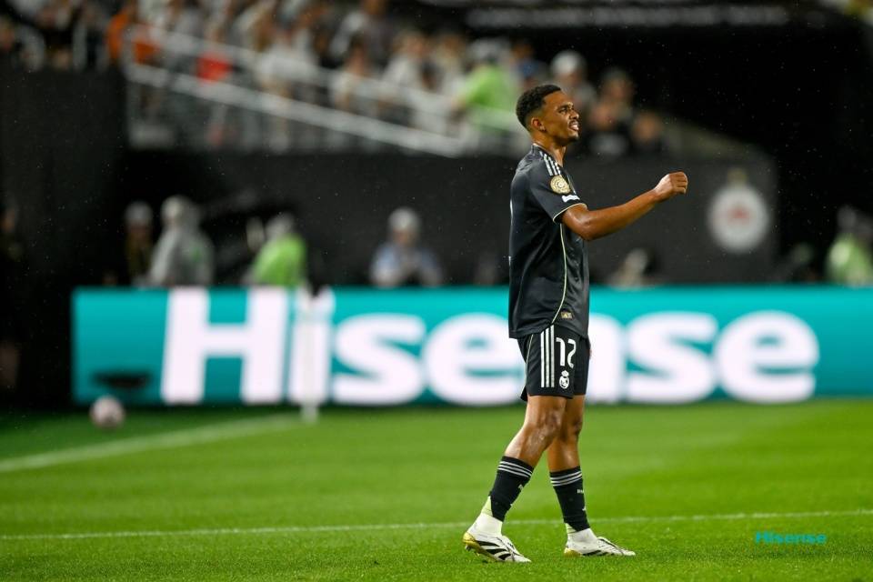 皇马新星连出好戏,青训后起之秀 皇马新星连出好戏,青训后起之秀