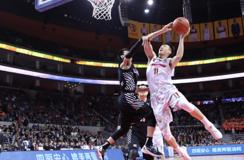 球场上绝地反击,逆转计划启动的简单介绍 球场上绝地反击,逆转计划启动的简单介绍