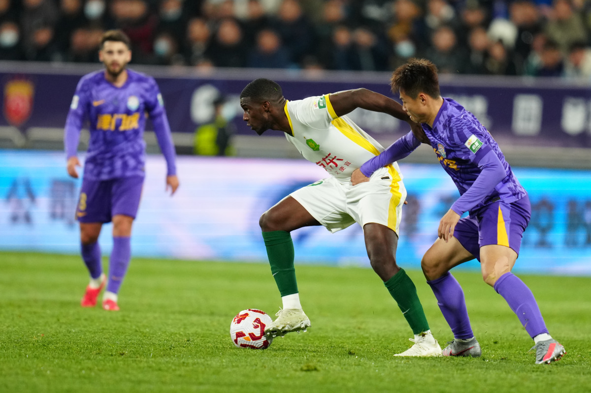 国安客场憾负泰达,暂陷连胜低谷 国安客场憾负泰达,暂陷连胜低谷