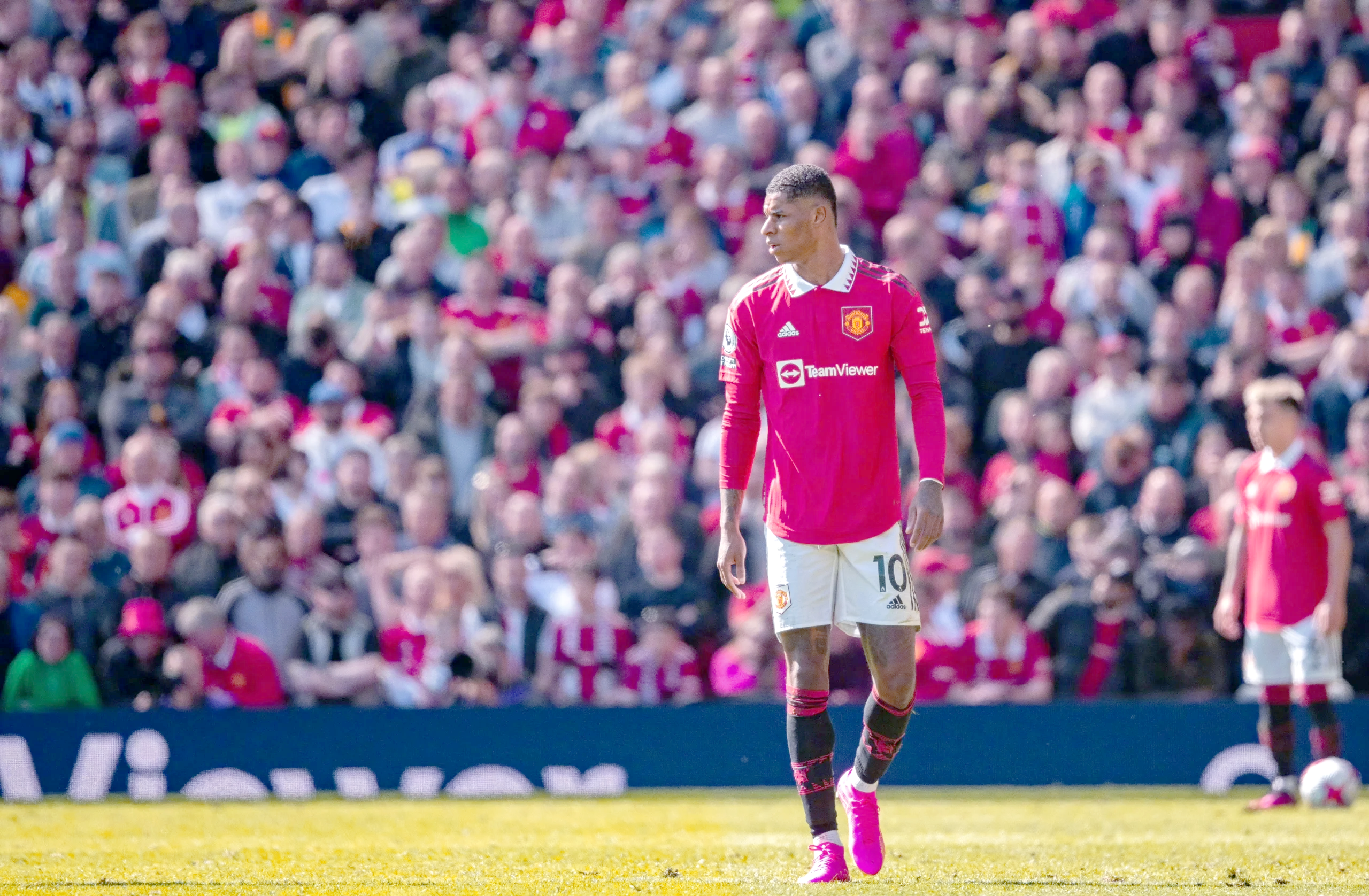 艾尔切客场发挥不佳,遭遇失利 艾尔切客场发挥不佳,遭遇失利