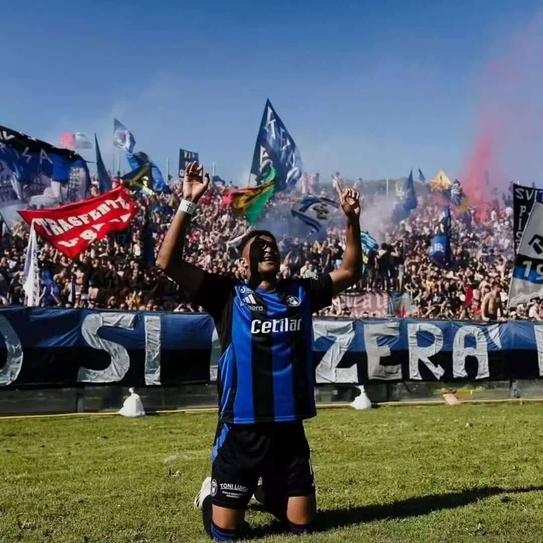 艾尔切客场发挥不佳,遭遇失利 艾尔切客场发挥不佳,遭遇失利