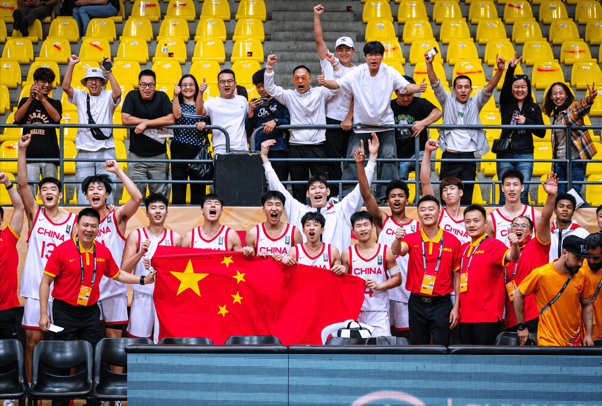 江西男篮备战全面展开,全力争胜 江西男篮备战全面展开,全力争胜