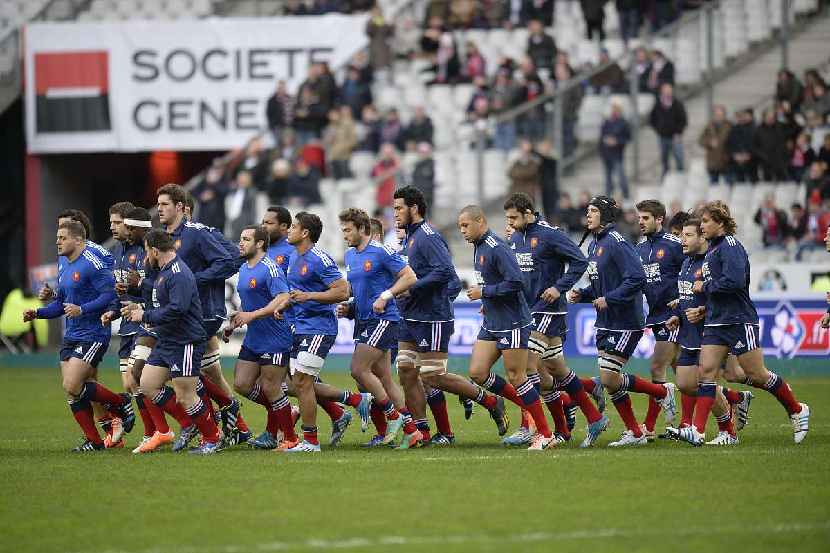 球员在联赛上精湛技艺眼花缭乱 球员在联赛上精湛技艺眼花缭乱