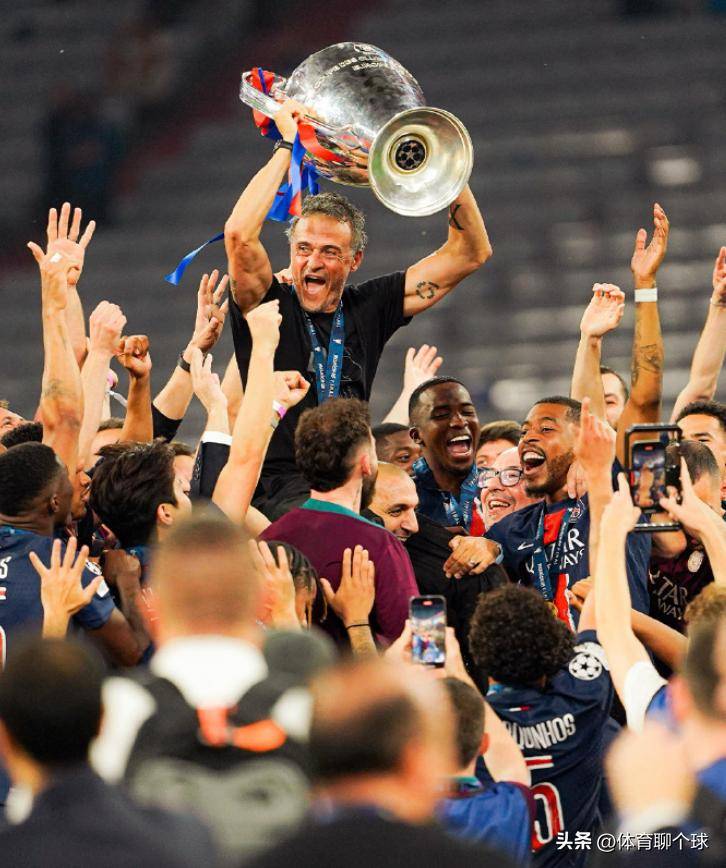 巴黎圣日耳曼客场胜利,提前确保小组第一 巴黎圣日耳曼客场胜利,提前确保小组第一