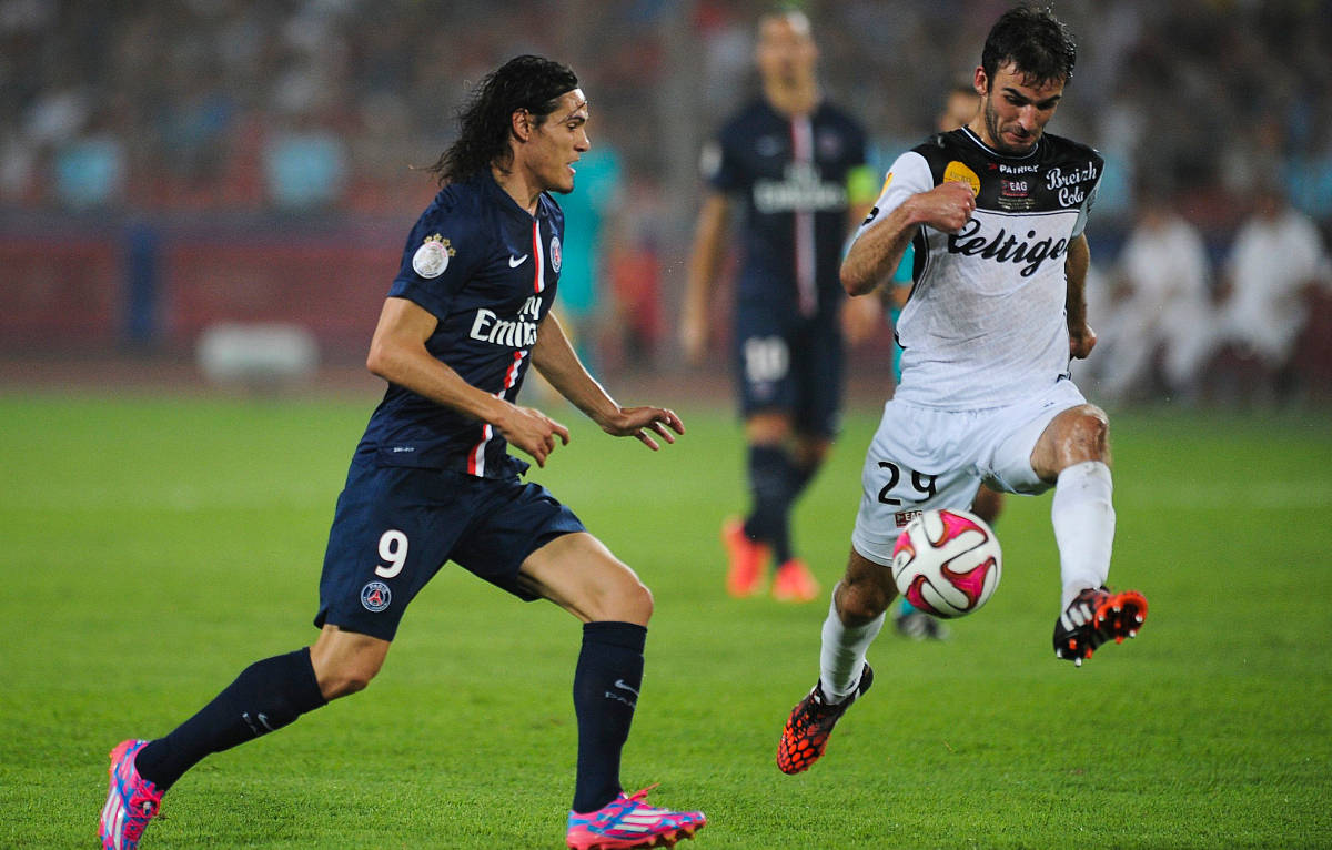 奥斯纳布吕克神奇赢球，成功保级德甲