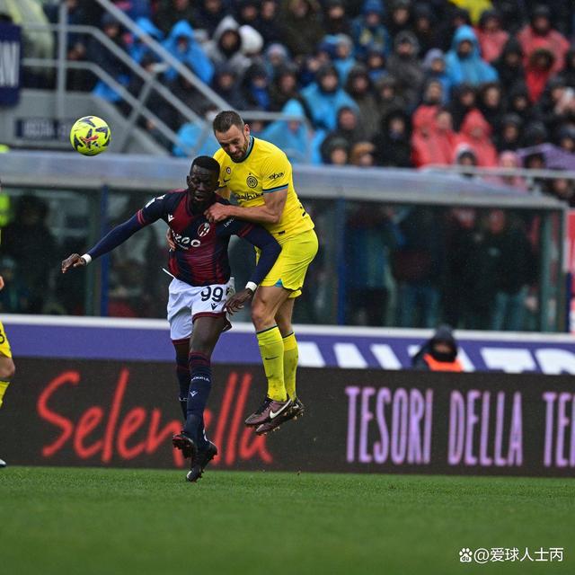 博洛尼亚主场告负,保级形势严峻 博洛尼亚主场告负,保级形势严峻