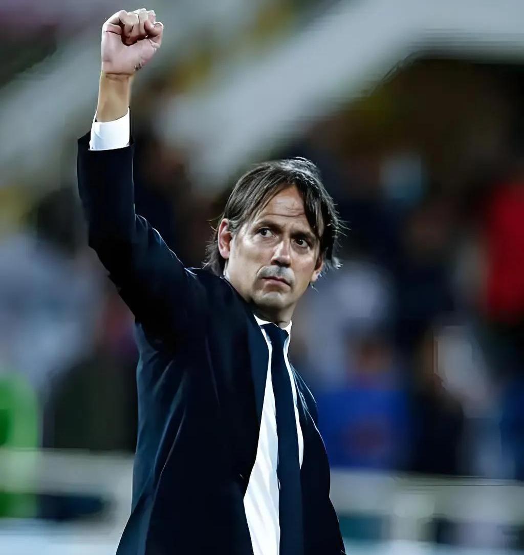 包含那不勒斯遭遇尴尬失利，排名下滑的词条