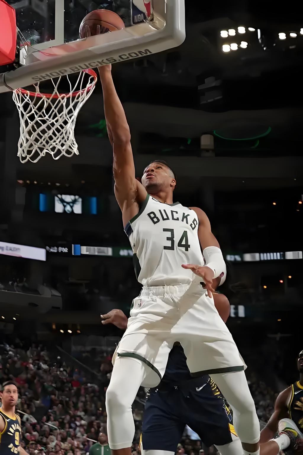 雄鹿击败篮网，字母哥独揽30分的简单介绍