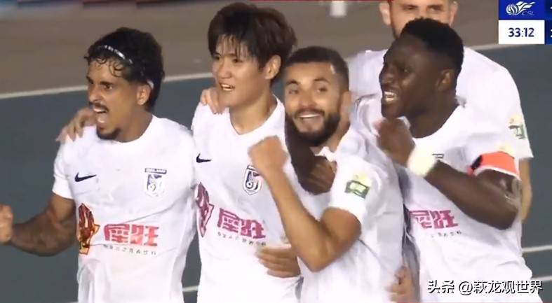 亚眠队客场获胜，取得宝贵的三分积分的简单介绍