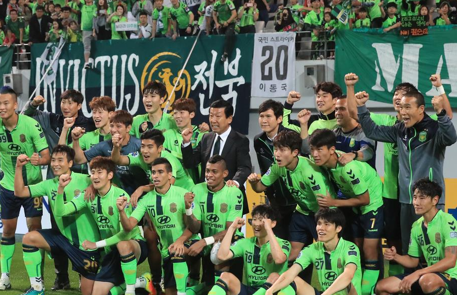 南美球星加盟亚冠球队,助力俱乐部争冠 南美球星加盟亚冠球队,助力俱乐部争冠