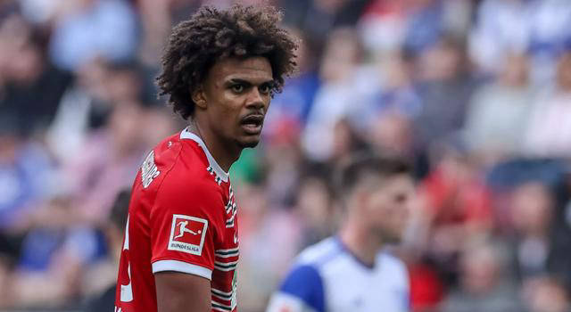 切尔西青训新星崭露头角，被誉为未来之星