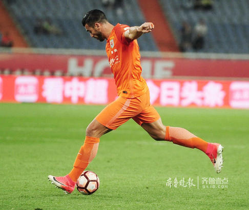 杭州绿城主场战平山东鲁能,取得宝贵积分 杭州绿城主场战平山东鲁能,取得宝贵积分