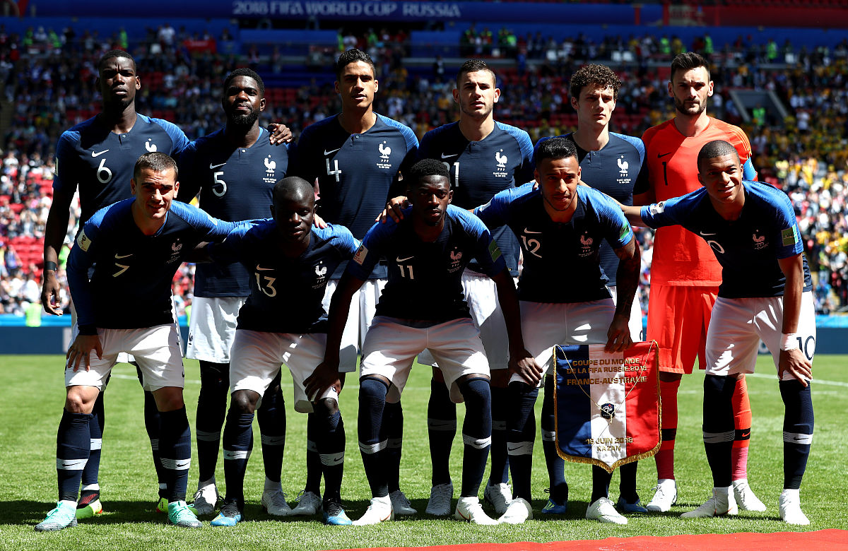 比利时队大胜俄罗斯队，晋级欧洲杯16强