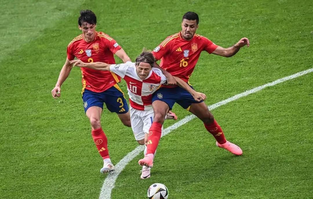 开云体育官网-西班牙队逆转德国，挺进欧洲杯半决赛