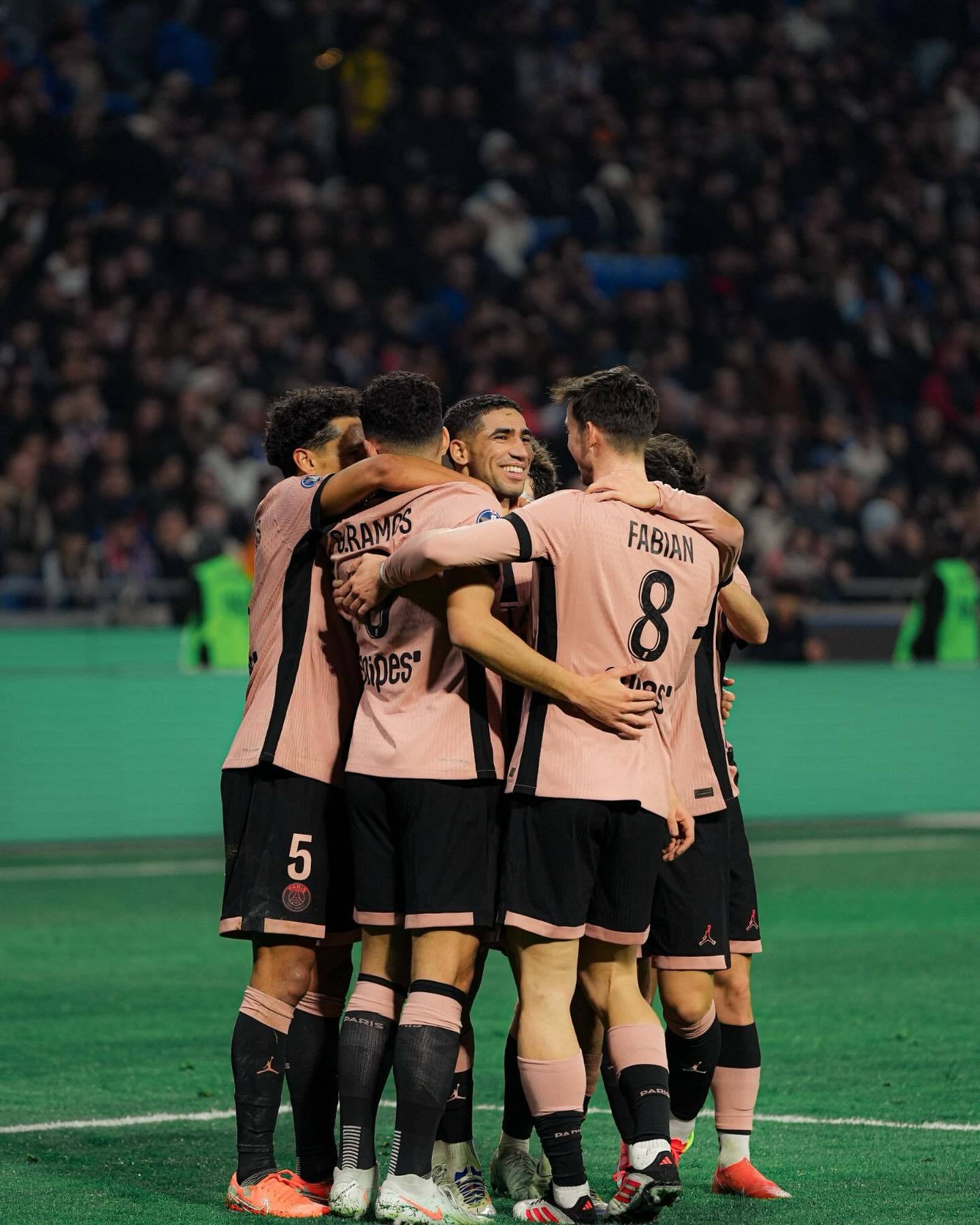 利物浦主场迎来艰难比赛,最终取得胜利 利物浦主场迎来艰难比赛,最终取得胜利