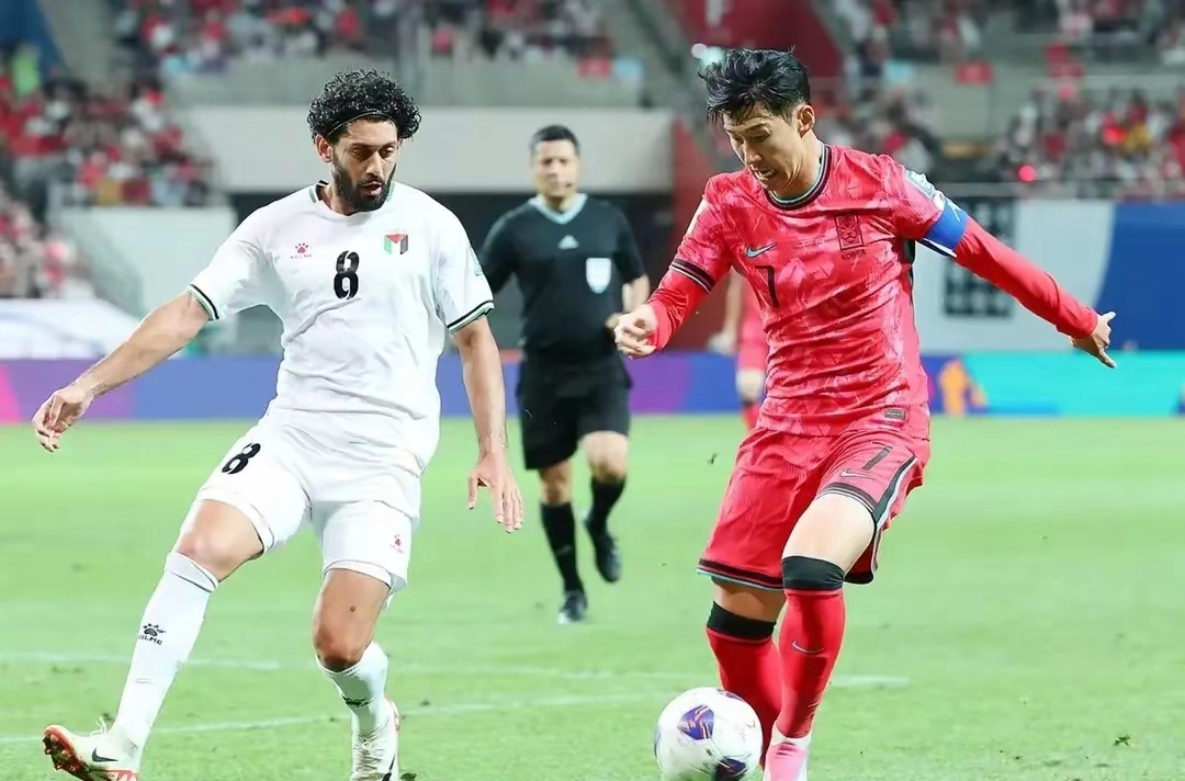 包含印尼队翻盘马来西亚队，郑思维统治全场的词条